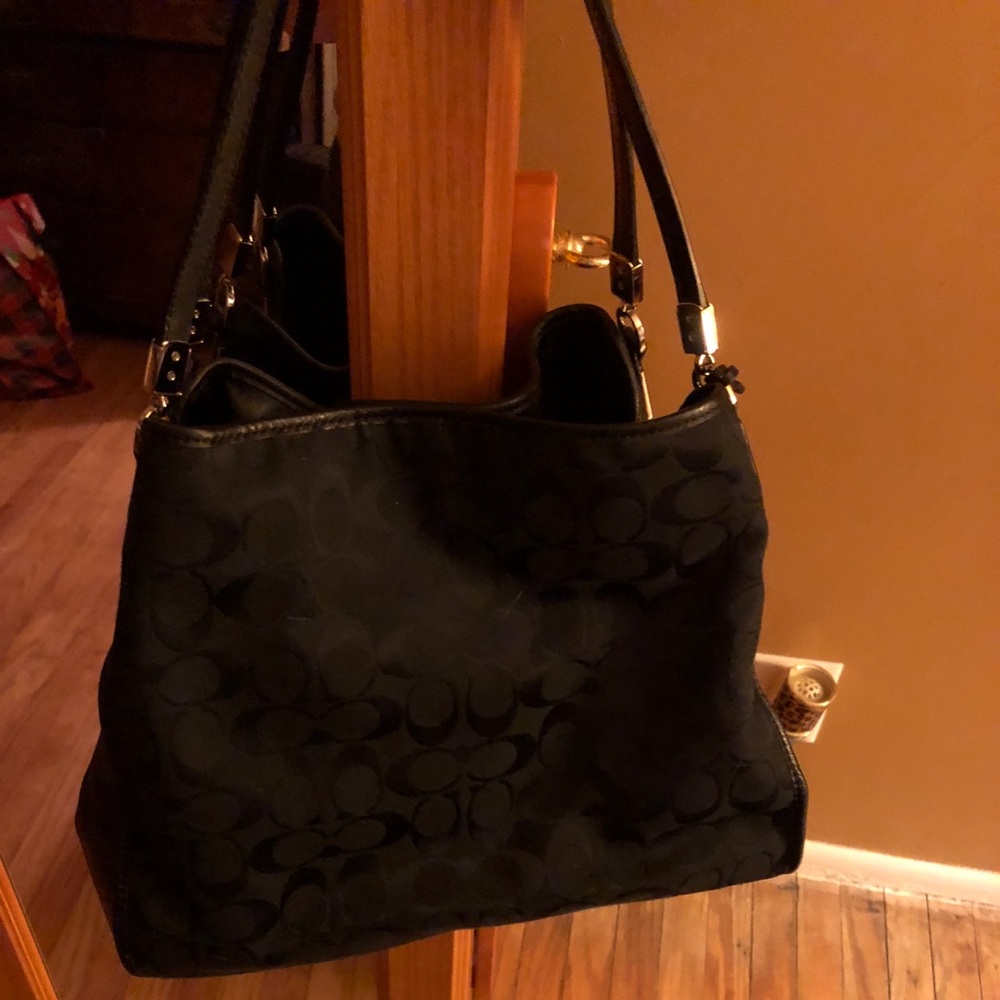 Coach Signature Madison Small Phoebe bag